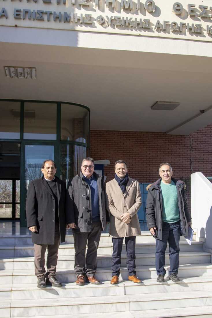 «Βρισκόμαστε εδώ για να δείξουμε την έμπρακτη αλληλεγγύη μας στους πληγέντες»  τόνισε ο κ. Δούκας,