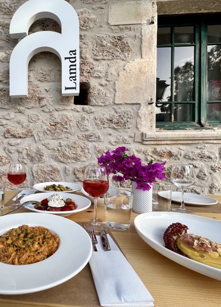 lamda-leukada-petra