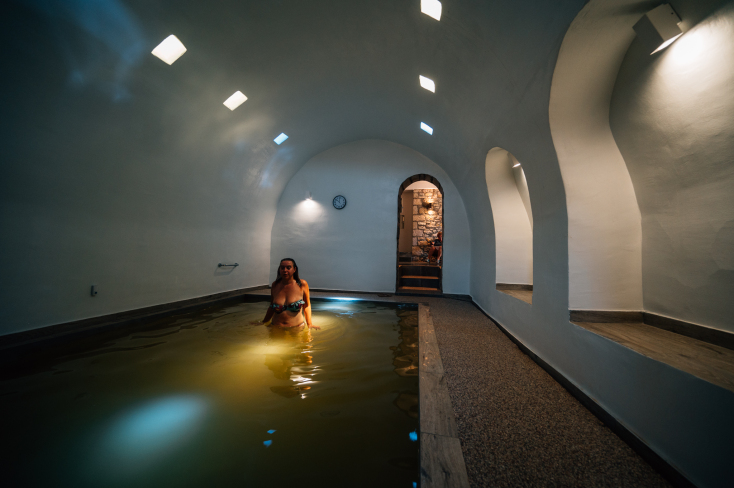 Στον Πολιχνίτο της Λέσβου για λουτρά 