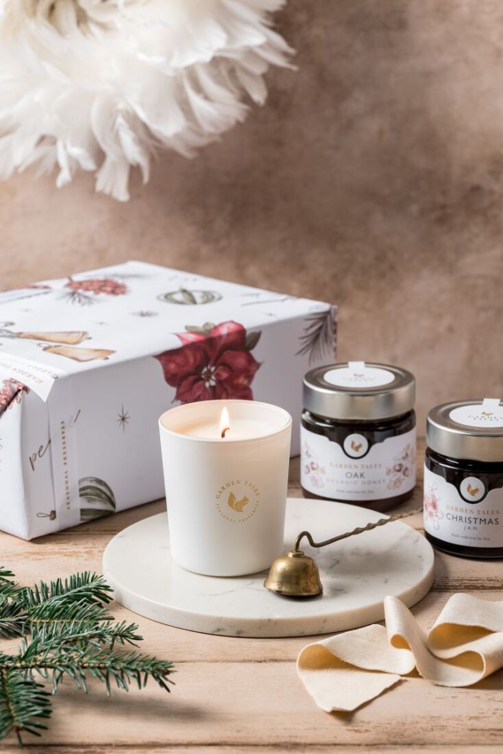 garden_tales_-_christmas_24_-_image_1