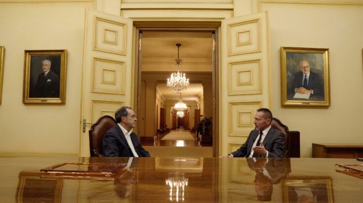 «Έρχονται οι ευρωεκλογές. Δεν πήγαν πολύ καλά, ούτε η Νέα Δημοκρατία, ούτε το ΠΑΣΟΚ τότε και από εκεί ξεκίνησε το πρόβλημα» ανέφερε ο Γ. Στουρνάρας