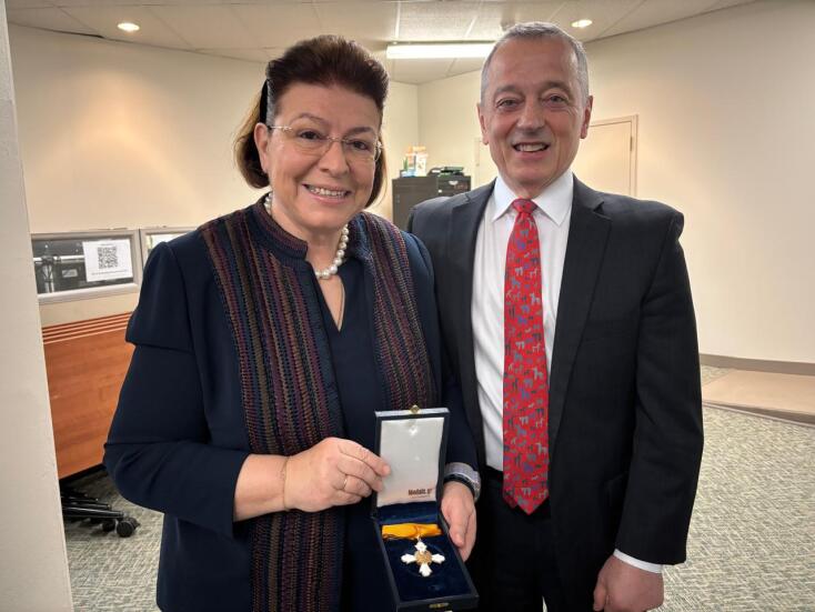 Επαναπατρίζονται 11 αρχαία αντικείμενα - Τα παρέλαβε η Λίνα Μενδώνη από την Εισαγγελία της Νέας Υόρκης - Η δήλωση της υπουργού Πολιτισμού