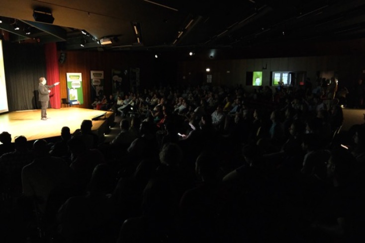 Στη χώρα του Ντέμοκρατ: Όσα έγιναν στην εκδήλωση - πρωτοβουλία του Στέφανου Παραστατίδη