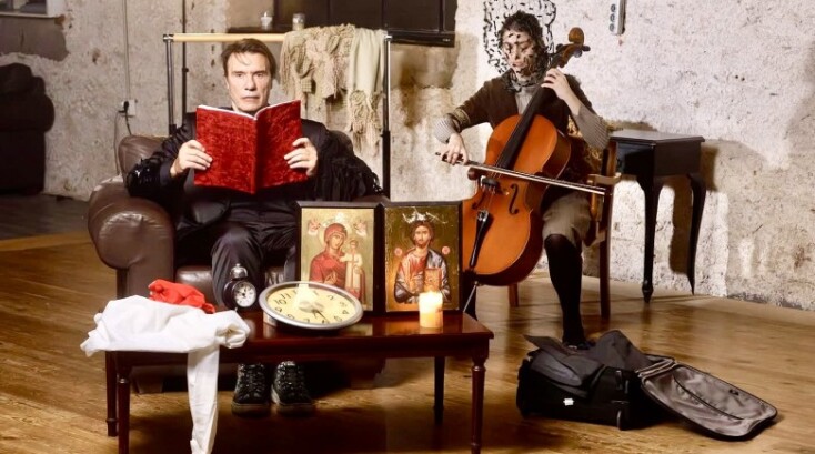 Στράτος Τζώρτζογλου, «Βροχή τα βέλη»