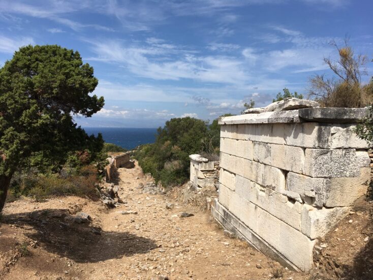 Ταφική Οδός