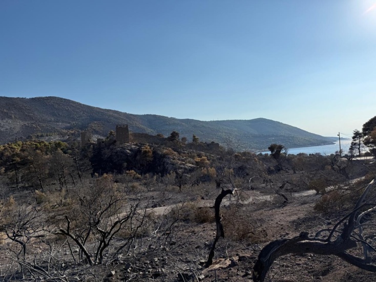 Αυτοψία της Λίνας Μενδώνη στα Αιγόσθενα, στο αρχαίο φρούριο, στα βυζαντινά και μεταβυζαντινά μνημεία
