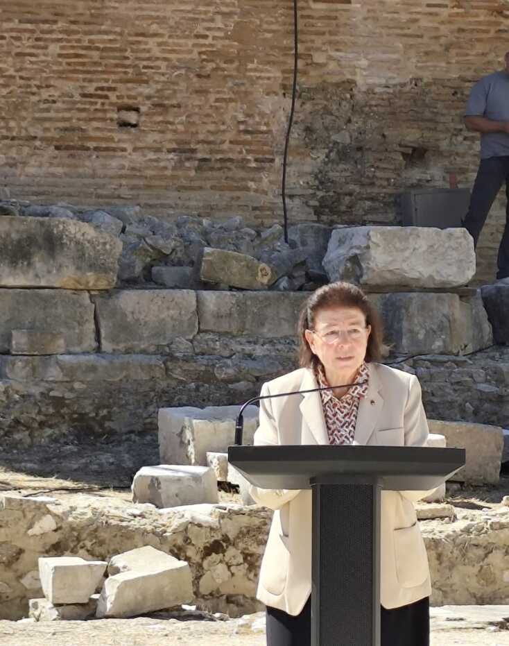 Η Υπουργός Πολιτισμού Λίνα Μενδώνη