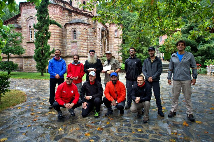 Η ομάδα στο μοναστήρι του Αγίου Διονύσιου στο Λιτόχωρο