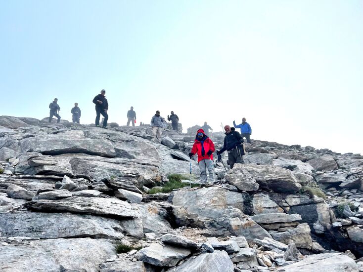 Η ομάδα στον Προφήτη Ηλία