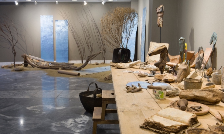 Άποψη της έκθεσης «Αλεξάνδρα Αθανασιάδη - Πλάθοντας το άυλο»