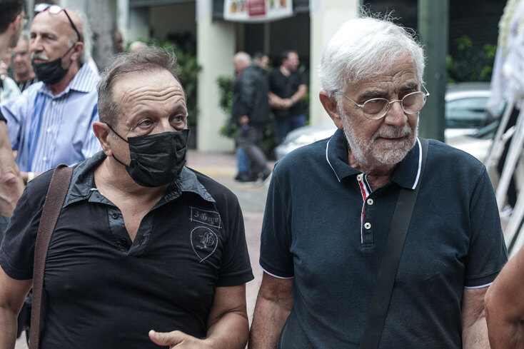 Κηδεία Ρόμπερτ Ουίλιαμς - Σπύρος Μπιμπίλας