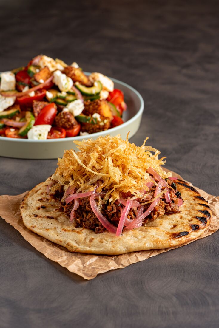 Kantina by Stavros Varthalitis 