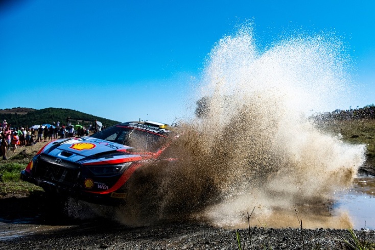 Ο Thierry Neuville κατέκτησε το ΕΚΟ Ράλλυ Ακρόπολις - Για πρώτη φορά στην ιστορία της Hyundai τρεις οδηγοί στις θέσεις του βάθρου