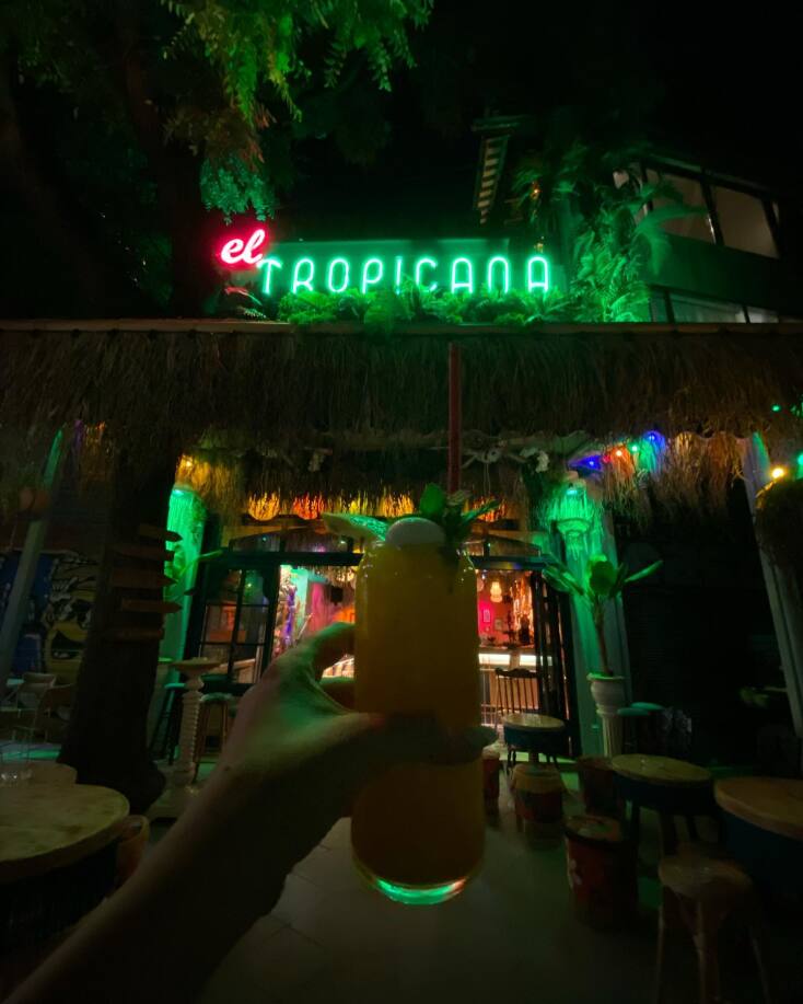 El Tropicana