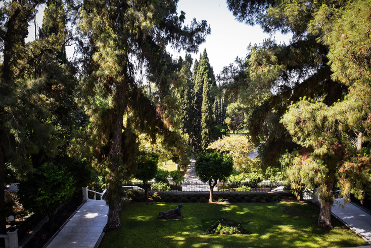 Ο κήπος του Προεδρικού Μεγάρου. 