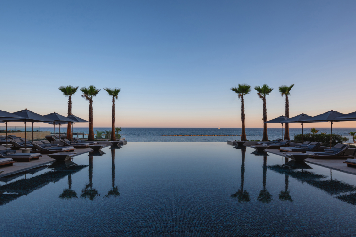 infinity-edge-pool-sunset