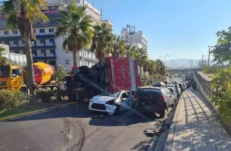 Τροχαίο ατύχημα στην παλιά Παραλιακή