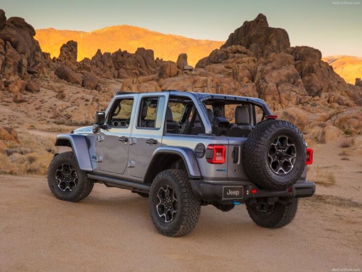 Jeep Wrangler 4xe Sahara Plug-in Hybrid