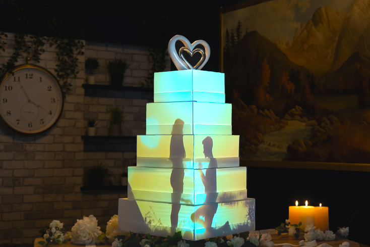 τούρτα με προβολή βίντεο 