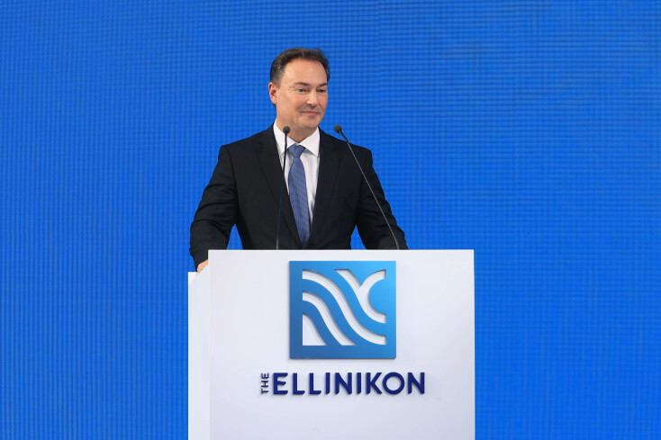 Πραγματοποιήθηκαν τα επίσημα εγκαίνια του έργου της αστικής ανάπλασης στο Ελληνικό - Εικόνες από την υψηλού συμβολισμού εκδήλωση. 