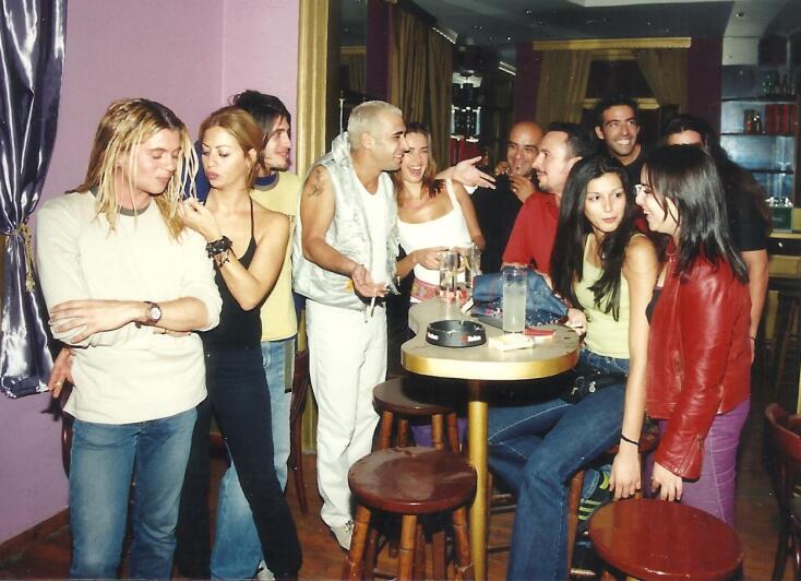 Το crew του κλαμπ το 2000