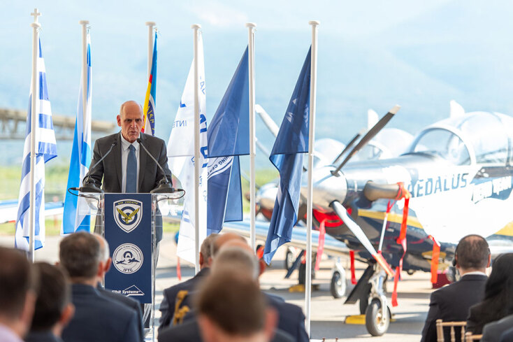 Μπεζχαλέλ Μάχλις, Πρόεδρος και Διευθύνων Σύμβουλος, Elbit Systems