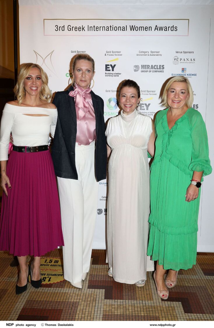 1_λιλη_πυρακη__κατερινα_γκαγκακη__σοφια_κωνσταντοπουλου__μαρια_λυδα_κουταρελη