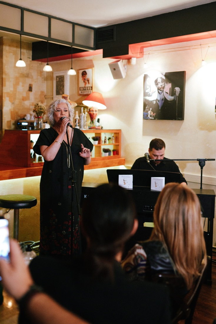 Η Μελίνα Κανά μιλάει στην ATHENS VOICE για τις μουσικές της συνεργασίες πριν τις ζωντανές εμφανίσεις της στον Σταυρό του Νότου από το Σάββατο 5 Νοεμβρίου.