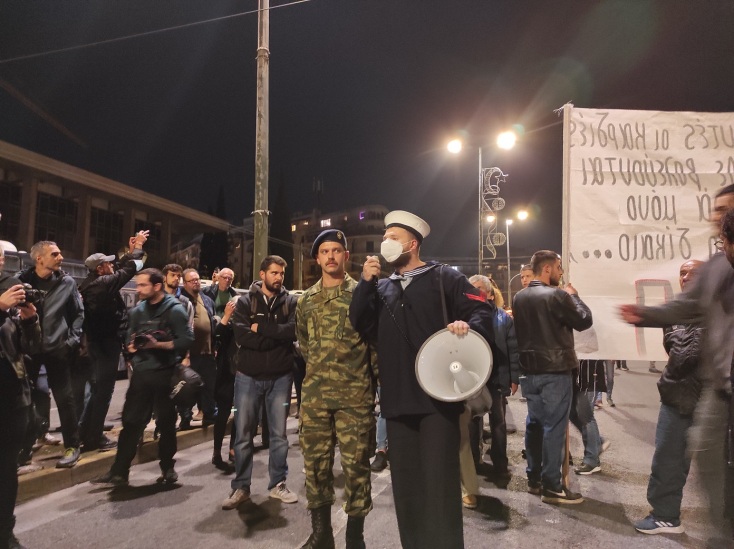 49η επέτειος από την εξέγερση του Πολυτεχνείου: Κορυφώνονται σήμερα οι εορταστικές εκδηλώσεις με την μεγάλη πορεία προς την Αμερικανική Πρεσβεία.