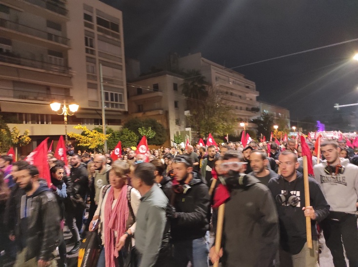 49η επέτειος από την εξέγερση του Πολυτεχνείου: Κορυφώνονται σήμερα οι εορταστικές εκδηλώσεις με την μεγάλη πορεία προς την Αμερικανική Πρεσβεία.