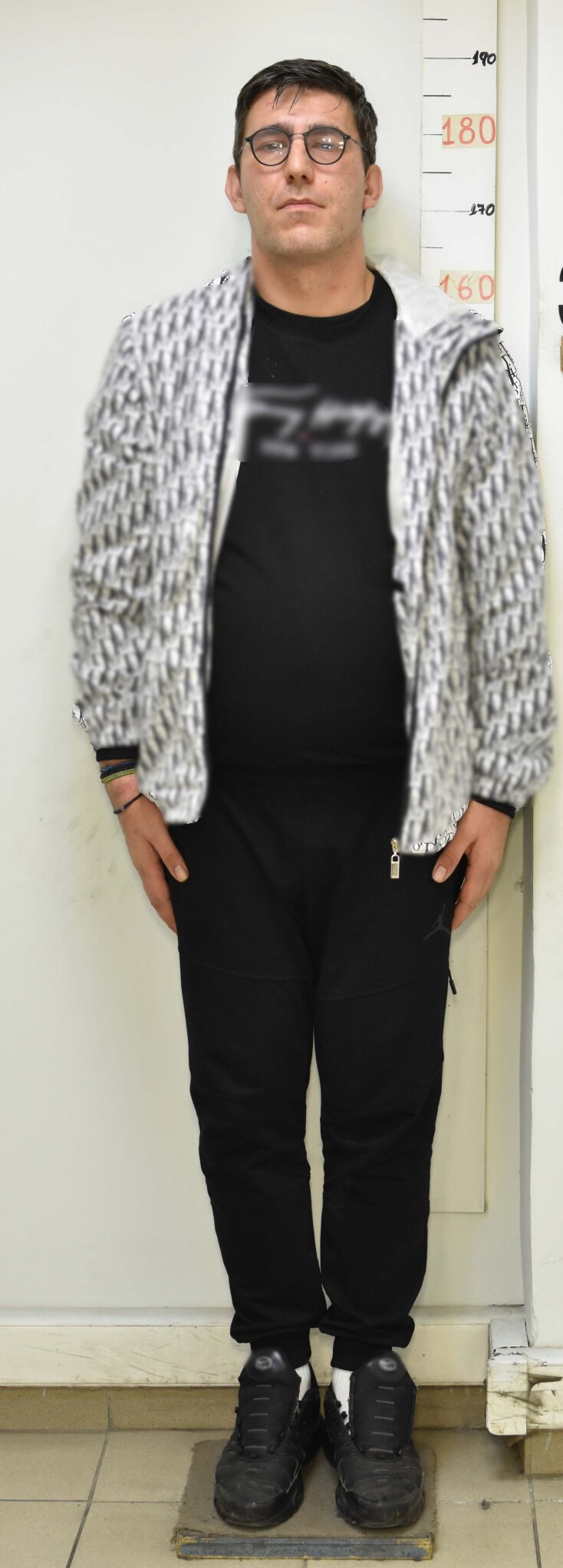 Γερμανός παρίστανε τον αστυνομικό που έψαχνε παιδόφιλους