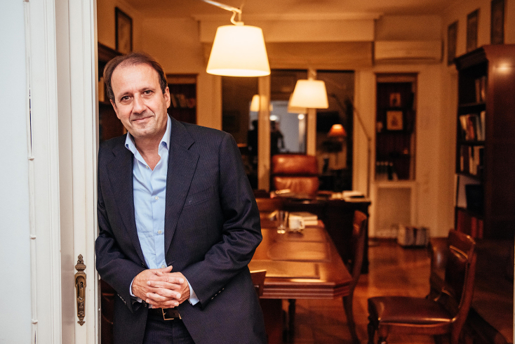 Πάνος Λαζαράτος