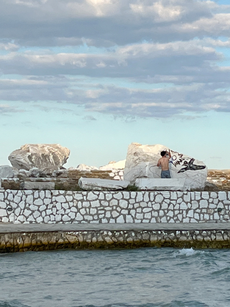 Εφήμερη τέχνη στο νησί της Θάσου