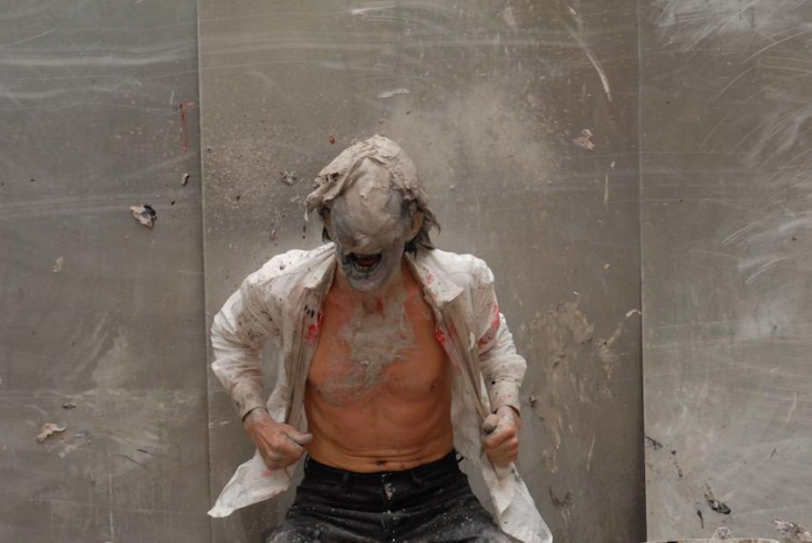 Ο Olivier de Sagazan έρχεται στο Σύγχρονο Θέατρο με το "Transfiguration"