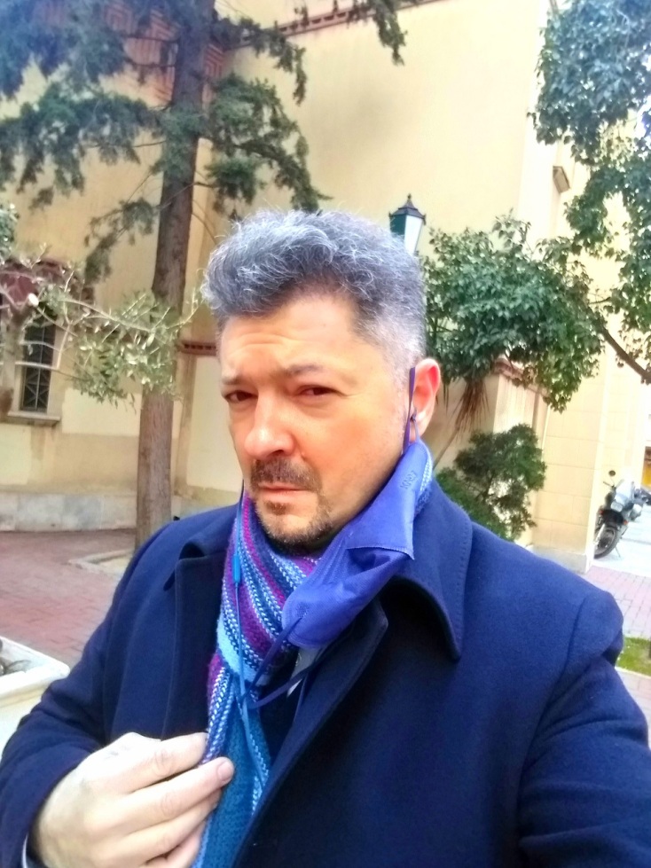 Ο Παναγιώτης Παπαϊωάννου μας μεταφέρει «Σάμγουερ In ’80sland» με το νέο του βιβλίο