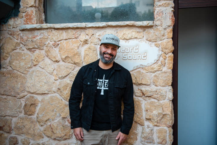 Επίσκεψη στο Lizard Sound Studio: Ο παραγωγός, μηχανικός ήχου, front of house ηχολήπτης, Δημήτρης Καρπούζας, μιλά για τη διαδικασία ηχογράφησης, την παραγωγή και την ολοκλήρωση ενός άλμπουμ.