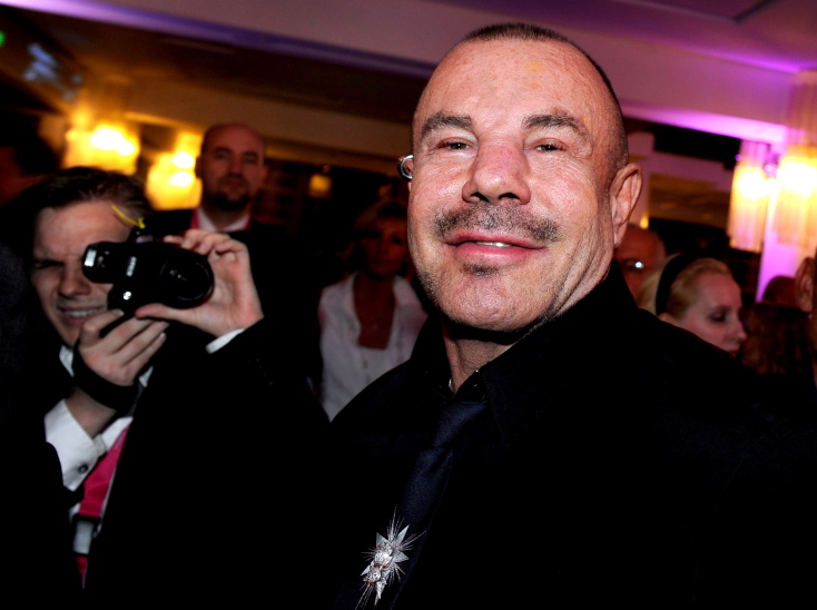 Ανασκόπηση 2022: Οι απώλειες της χρονιάς που φεύγει - Πρόσωπα της πολιτικής, των τεχνών, της δημόσιας σφαίρας, που  προκάλεσαν αίσθηση με τον θάνατό τους.