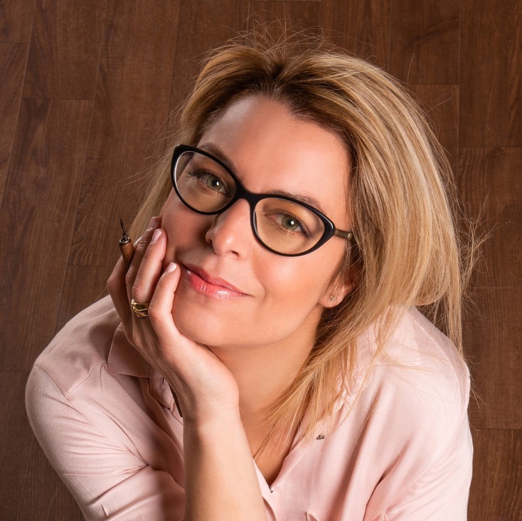 Η συγγραφέας μιλάει για το νέο της μυθιστόρημα που κυκλοφορεί από τις εκδόσεις Μίνωας