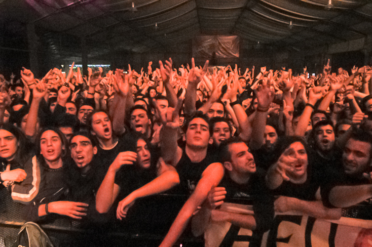 Η συναυλία των Helloween στην Αθήνα, τον Δεκέμβριο του 2003, μέσα από σπάνιες φωτογραφίες του Χρήστου Κισατζεκιάν και η μεγάλη επιστροφή τους στην Ελλάδα, στο φεστιβάλ Release Athens 2023, το Σάββατο 17 Ιουνίου 2023, στην Πλατεία Νερού.