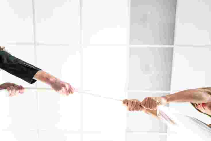 "Πόσο πολύ φοβάμαι ότι θα φύγεις. Ένα παιχνίδι ρόλων" στο ΝΤόΜ «Θέατρο σπίτι»