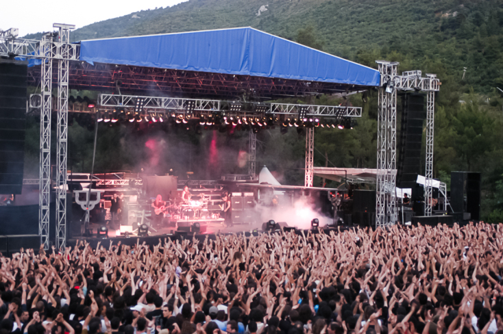 Η πρώτη συναυλία των Nightwish στην Ελλάδα, τον Ιούνιο του 2004, μέσα από σπάνιες φωτογραφίες του Χρήστου Κισατζεκιάν και η επιστροφή τους στην Αθήνα, στο φεστιβάλ Release Athens 2023.