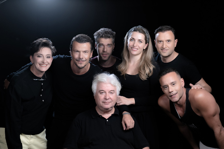 Ο θίασος της παράστασης «Βόυτσεκ».