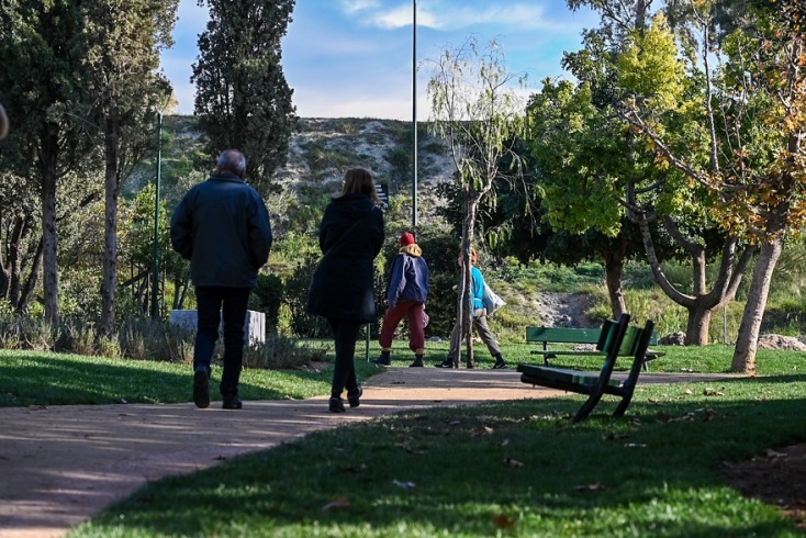 «Ανάσα» πράσινου στα Πετράλωνα - Η Ριζική ανάπλαση στο πάρκο Βουτιέ
