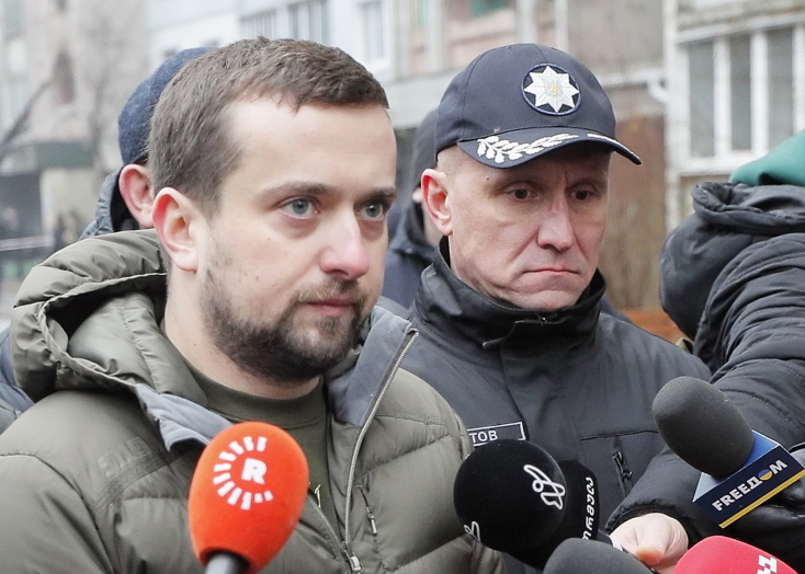 Η Ουκρανία ταλανίζεται από σειρά σκανδάλων διαφθοράς - Ποιους κορυφαίους αξιωματούχους απομακρύνει από την κυβέρνηση ο Βολοντίμιρ Ζελένσκι.