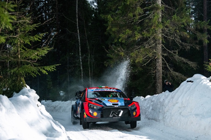 WRC - Ράλλυ Σουηδίας 2023: Προβάδισμα του Kalle Rovapera την πρώτη μέρα, με 1,6 δευτερόλεπτα διαφορά από τον Ott Tanak