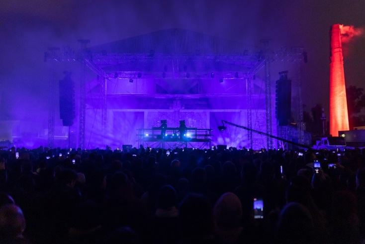 Στέρεο Νόβα στην Ελευσίνα γιατί ήταν Σάββατο Βράδυ 