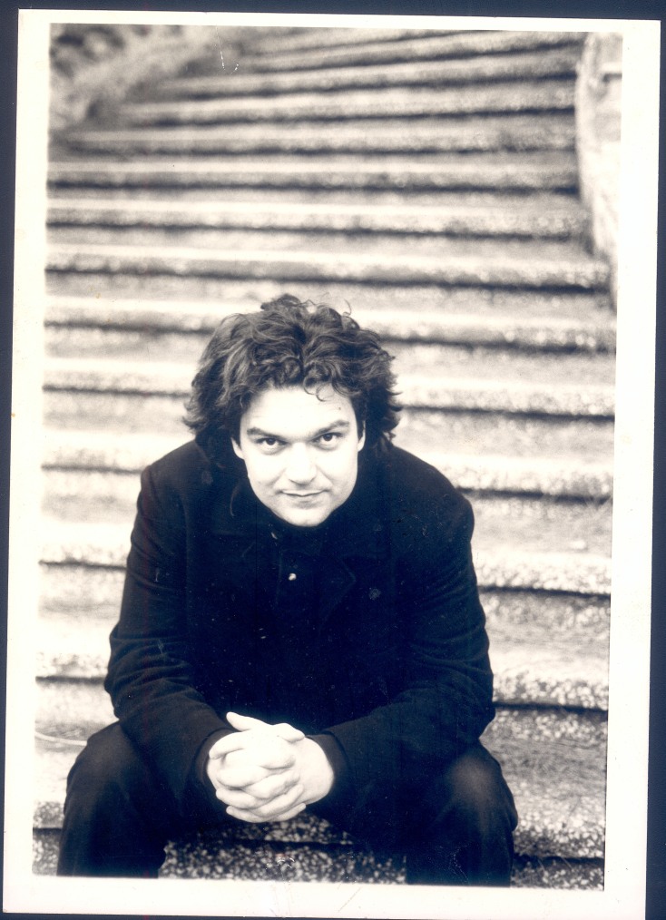 Παναγιώτης Καλαντζόπουλος: Στη λίμνη με τις παπαρούνες