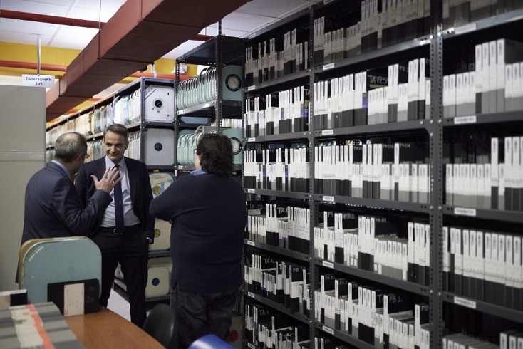 Το παρασκήνιο της συνέντευξης του Κυριάκου Μητσοτάκη στην ΕΡΤ