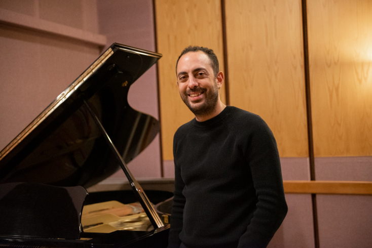 Επίσκεψη στα Kyriazis Studios: Ο Βαγγέλης Κυριαζής μιλά για τη διαδικασία ηχογράφησης, την παραγωγή και την ολοκλήρωση ενός άλμπουμ