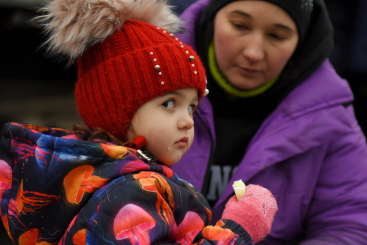 Διεθνής Επιτροπή Διάσωσης: Πιο ευάλωτες στη σεξουαλική κακοποίηση οι γυναίκες της Ουκρανίας μετά τη ρωσική εισβολή - Οι μαρτυρίες των κατοίκων.